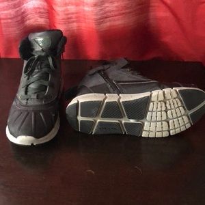 Geox Amphibiox boys boots size 3 1/2
